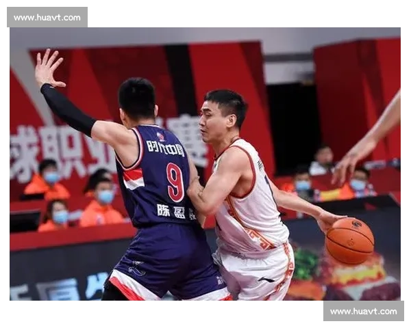 CBA 后卫王旭潮集跨界互动 三分绝技点燃球迷热情