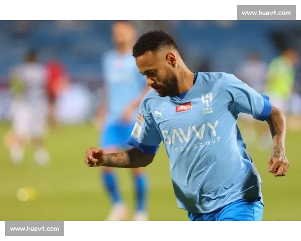 吉达国民 2800 万欧截胡马竞 法国 U21 中场米约登陆沙特