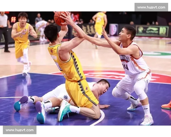 CBA 后卫王旭潮集跨界互动 三分绝技点燃球迷热情