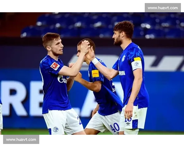 汉诺威主场迎战沙尔克两队为冲击积分展开关键对决谁能抢占先机之夜